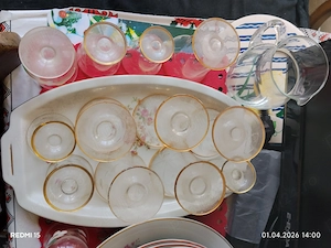 Servici pahare vechi stare buna anii 50,40lei toate