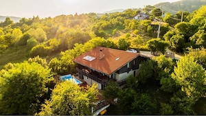 Casă cu piscină   Pensiune Turistica - imagine 3