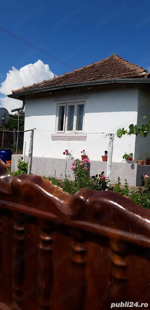 Vand casa batraneasca cu teren mare sat Tarsa, com Stangaceaua, jud Mehedinti