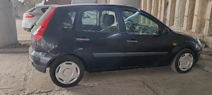 Ford fiesta - imagine 5