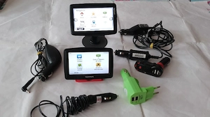 Pachet 2TomTom 4EN52 și 4ETO3 accesorii încărcătoare auto multiple modele 