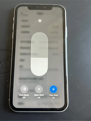 iphone 11 white  - imagine 1