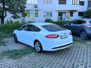 Ford Mondeo MK5 2017 2.0 150cp - imagine 3