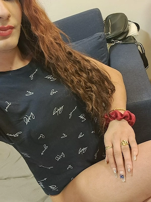 Buna matura 37 de ani noua pe oras 