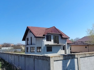 Casa disponibila - imagine 3