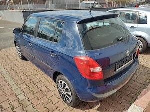 Skoda Fabia benzina 12 EURO 5 preț 2950 euro  - imagine 2
