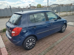 Skoda Fabia benzina 12 EURO 5 fab 2012 preț 2950 euro 