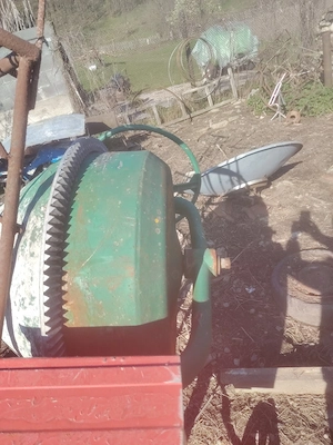 purcei, căruța, mig de azotat, cositoare piese si betonieră fara motor