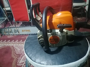 Vând drujbă sthil ms 180 