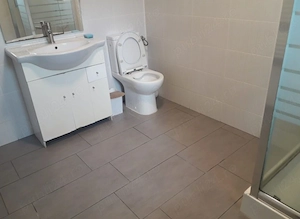 Vând apartament in Florești - imagine 5