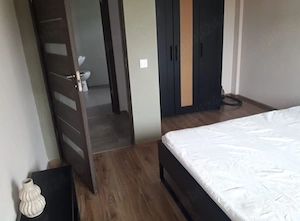 Vând apartament in Florești - imagine 3