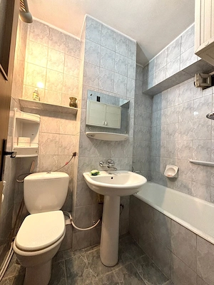 Apartament 2 camere central Bistrita vandut de proprietar - imagine 8