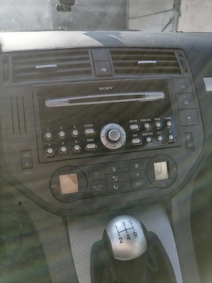 Vand Ford C-Max 2005 1.6 Diesel Euro 4 109CP in stare buna - imagine 4