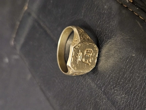 Inel din aur 14k Sigiliu cu Monograma si Blazon