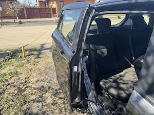 FORD B- max benzina 2016 - imagine 8