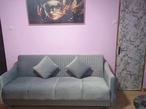 Vand canapea de living elegantasi extensibila, oferta noua la pret pe jumatate