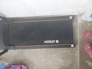 Banda de alergat electrica 