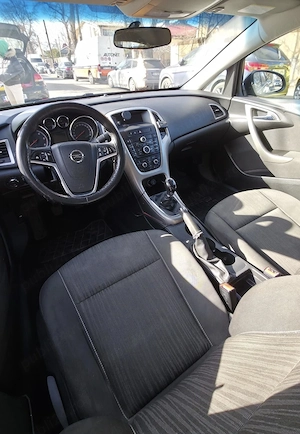 vând Opel astra j 2012 - imagine 3