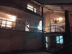 Vand casa arhitectura exceptionala - imagine 4