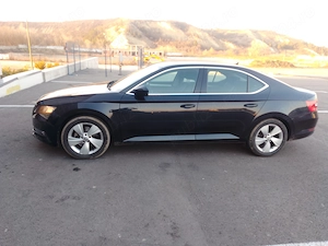 vand skoda superb 2018 - imagine 6