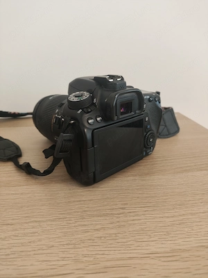 Camera foto Canon 80D stare foarte bună  - imagine 3