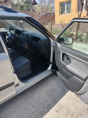Vând Skoda Fabia 2 facelift euro 5 benzina  - imagine 8