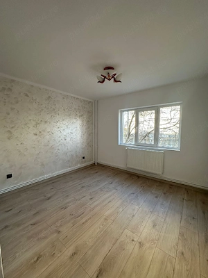 Proprietar apartament 2 decomandate  etajul 1 Mioritei  - imagine 2