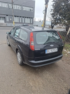 Vand ford focus 1,6 diesel,Negociabil! - imagine 2