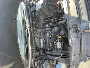 Dezmembrez vw bora 1.9 TDI - imagine 3