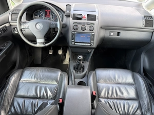 Touran de vânzare,an 2007 - imagine 6