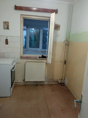 Apartament 2 camere , decomandat  - imagine 3