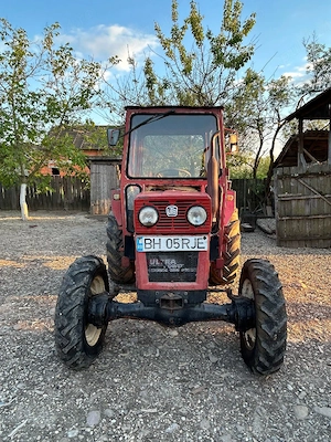 Tractor UTB Universal 445 DT - imagine 2