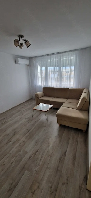 Inchiriere apartament cu 2 camere - zona centrala - imagine 3