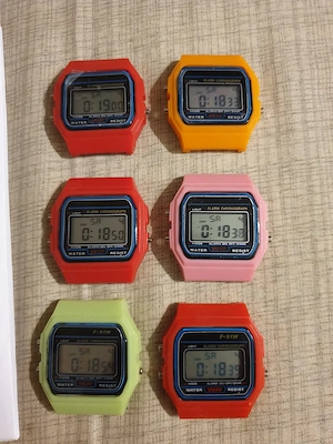 Ceasuri unisex vintage retro noi