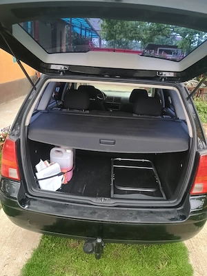 Vand Golf 4 Variant 1.9tdi din 2004 - imagine 6
