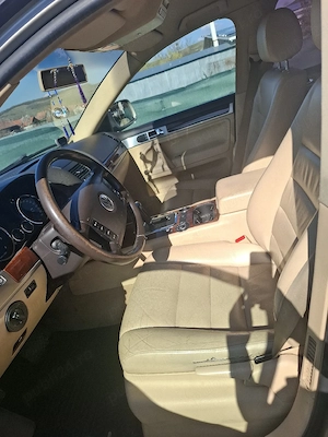 Touareg 2005 2.5 automat Dizel  el - imagine 7