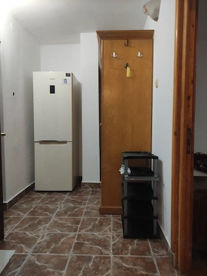 Închiriez apartment * LOC PARCARE platit * 2 Camere * P. Centrala,   - imagine 5