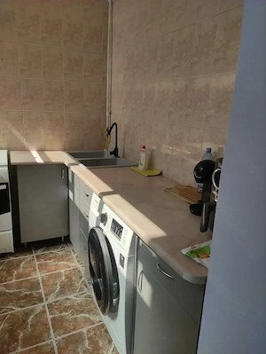 Închiriez apartment Piata centrala - taxi