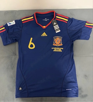 tricou fotbal jersey retro Spania A.Iniesta finala WC 2010