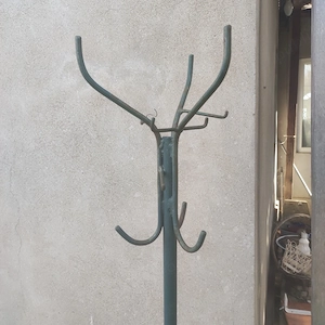 vand cuiere din fier