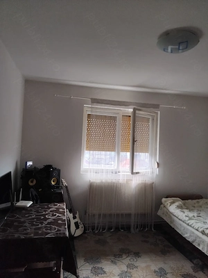 Vand Apartament 3 camere - imagine 8