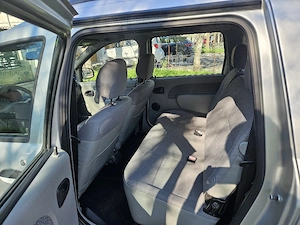 Dacia Logan Model mcv 7 locuri 1.5dci Unic Proprietar de Nouă  - imagine 6