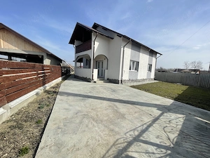 Casa nouă- sat Tutora