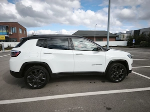 Jeep Compass 1.3T4 4Xe AT6 PHEV, S, 240CP  - imagine 2