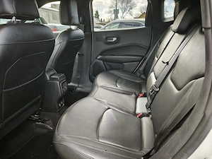 Jeep Compass 1.3T4 4Xe AT6 PHEV, S, 240CP  - imagine 9