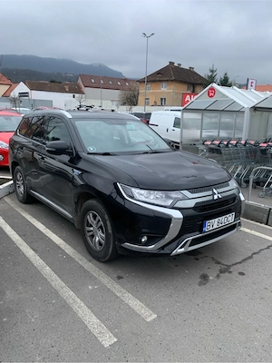 mitsubishi outlander phev - imagine 2