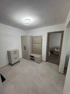 De închiriat pe termen lung   Apartament 2 camere - imagine 2
