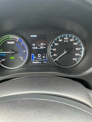 mitsubishi outlander phev - imagine 6