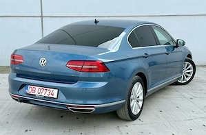 Volkswagen Passat B 8 - imagine 8