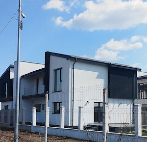 Casa Duplex P+1 cu curte   Otopeni, zona 23 august
